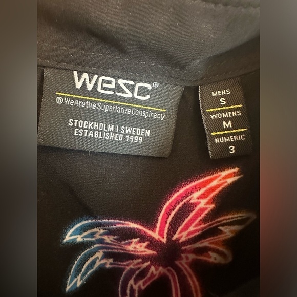 WESC Vaporwave Rainbow  Neon Paradise Lost Palm Trees Button-Down Short-Sleeve - Picture 2 of 3